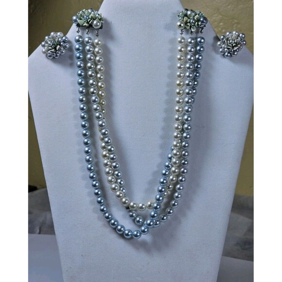 Vintage Japan Faux Pearl 3-Strand Necklace & Clip-On Earrings Set Floral Cluster - Picture 2 of 16